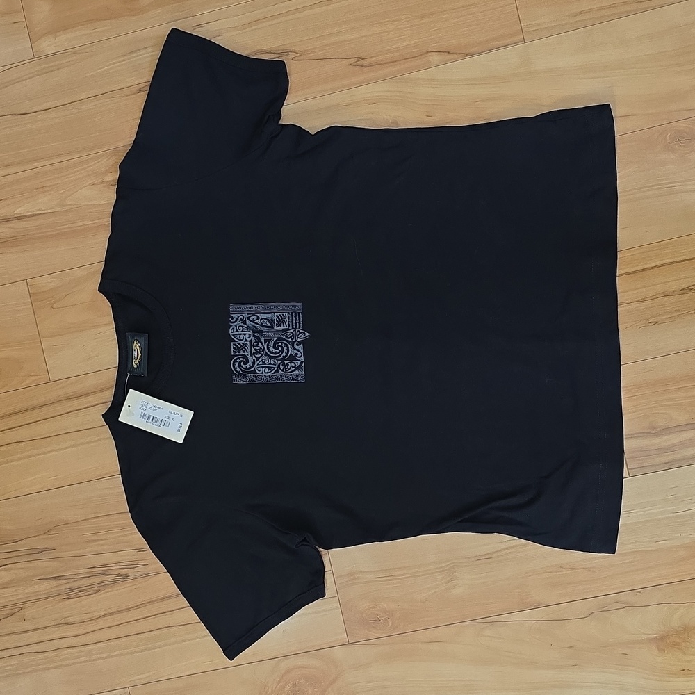 Global Culture Vintage Y2K Black Maori graphic T Shirt Womens XL New w/ Tags
